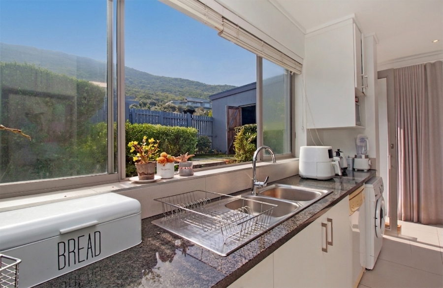 4 Bedroom Property for Sale in Chapman